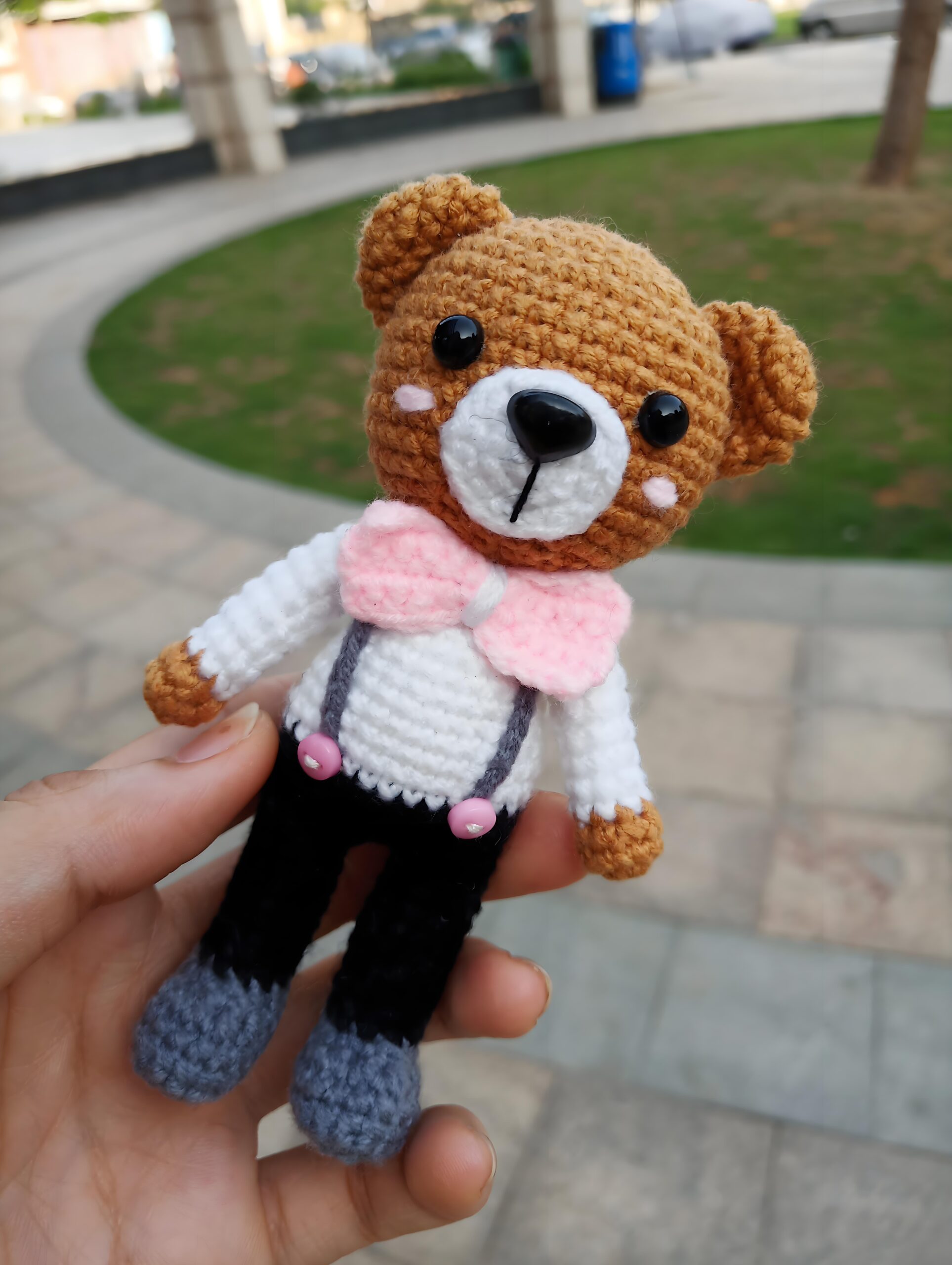 Which Country Is Famous For Crochet